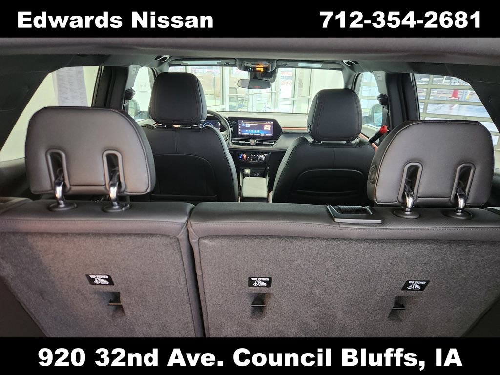 Used 2024 Chevrolet TrailBlazer RS w/ Driver Confidence Package image 13