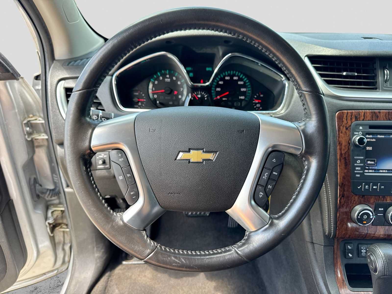 Used 2014 Chevrolet Traverse LT w/ All-Star Edition FWD image 22