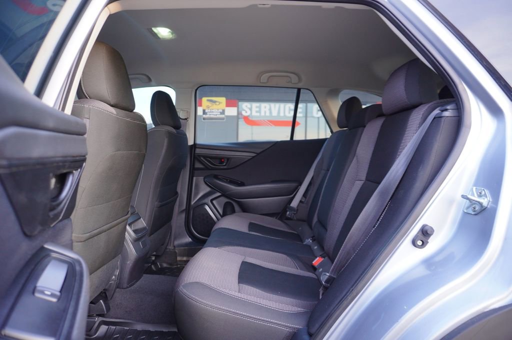 Used 2021 Subaru Outback 2.5i image 25