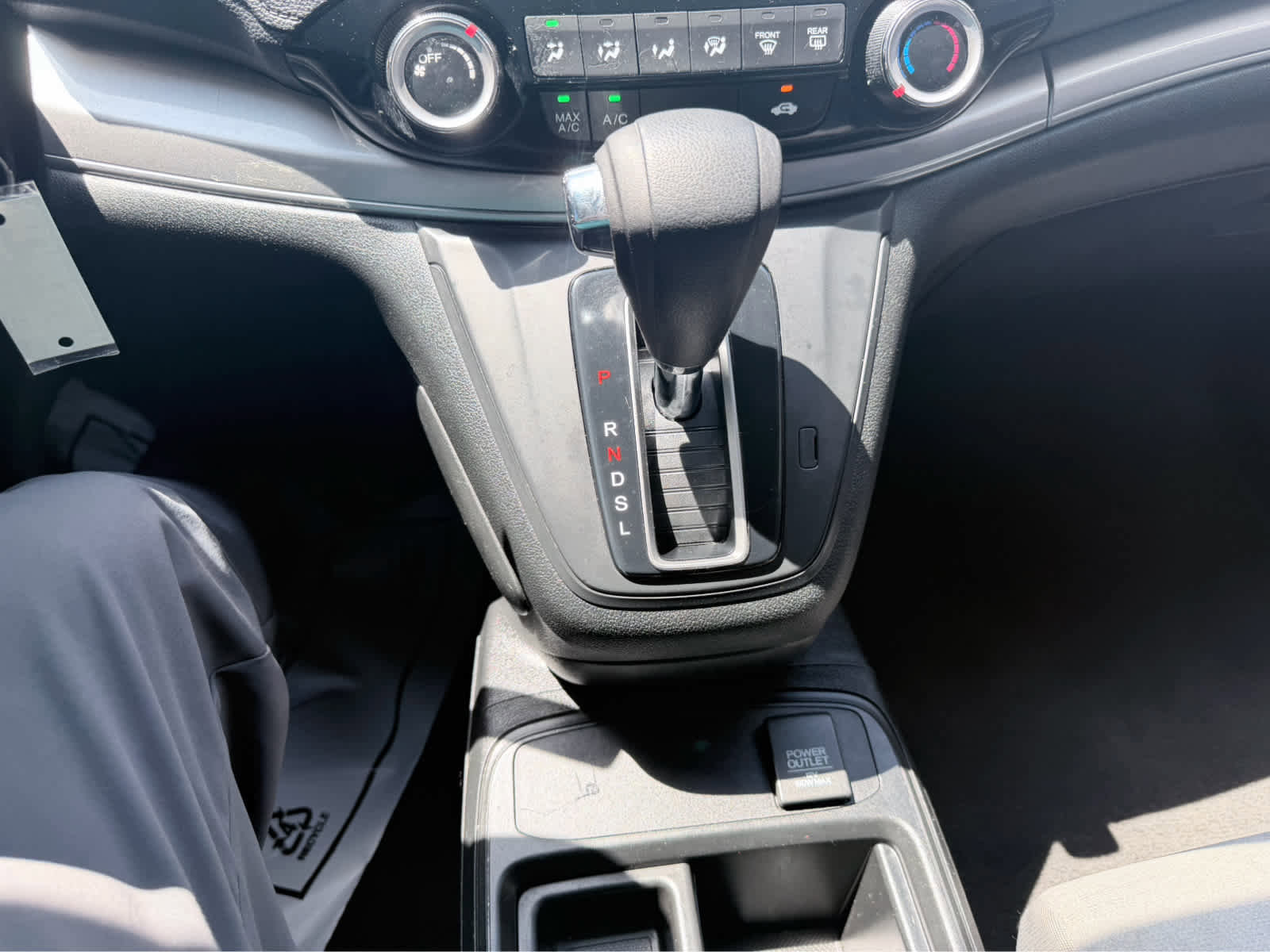 Used 2015 Honda CR-V LX image 27