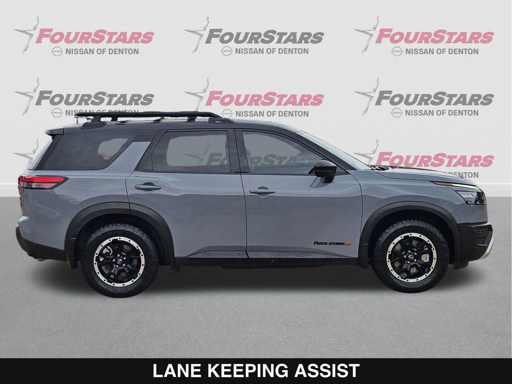 Used 2024 Nissan Pathfinder Rock Creek AWD/4WD image 3