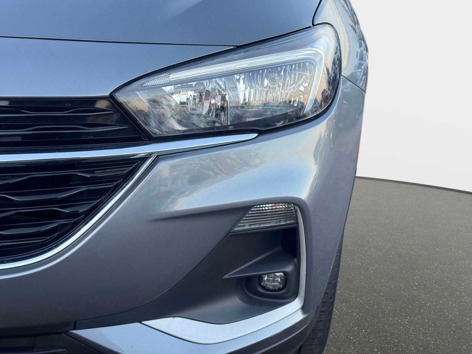 Used 2021 Buick Encore GX Preferred w/ Cold Weather Comfort Package image 7