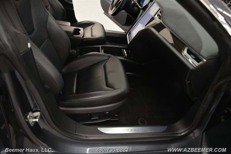 Used 2016 Tesla Model S AWD image 18