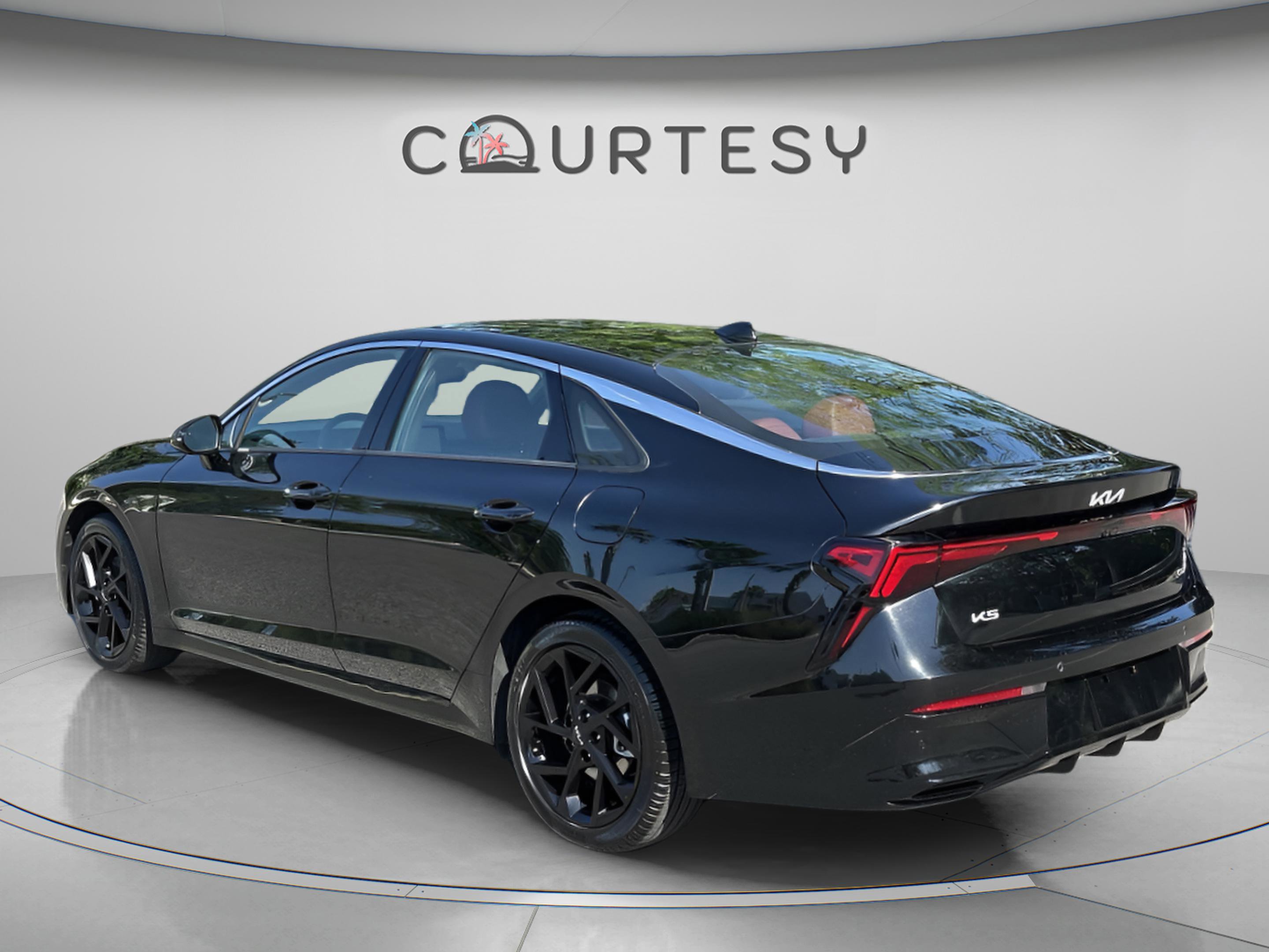 Used 2026 Kia K5 GT-Line w/ GT-Line Premium Package FWD image 5