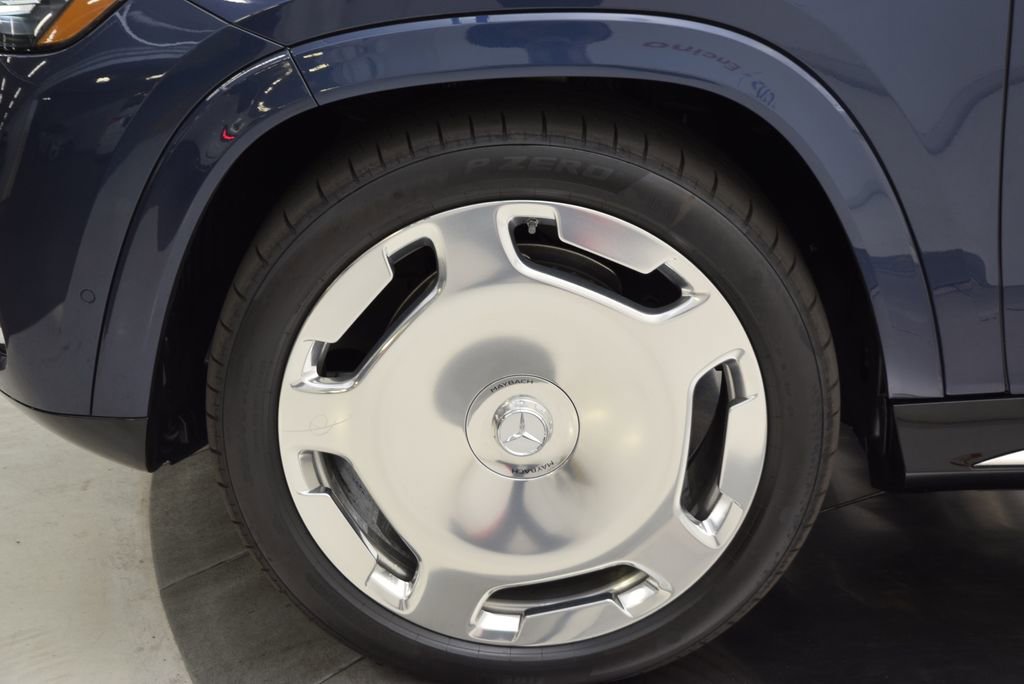 New 2026 Mercedes-Benz Maybach GLS 600 4MATIC image 12