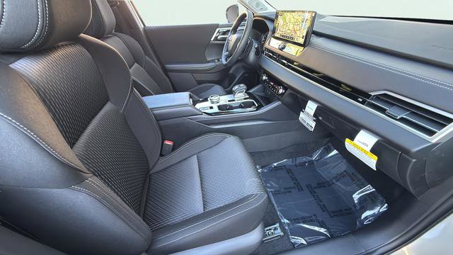 New 2026 Mitsubishi Outlander ES image 21