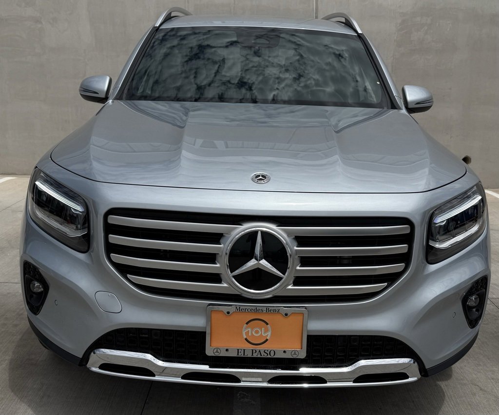 Used 2024 Mercedes-Benz GLB 250 250 image 2