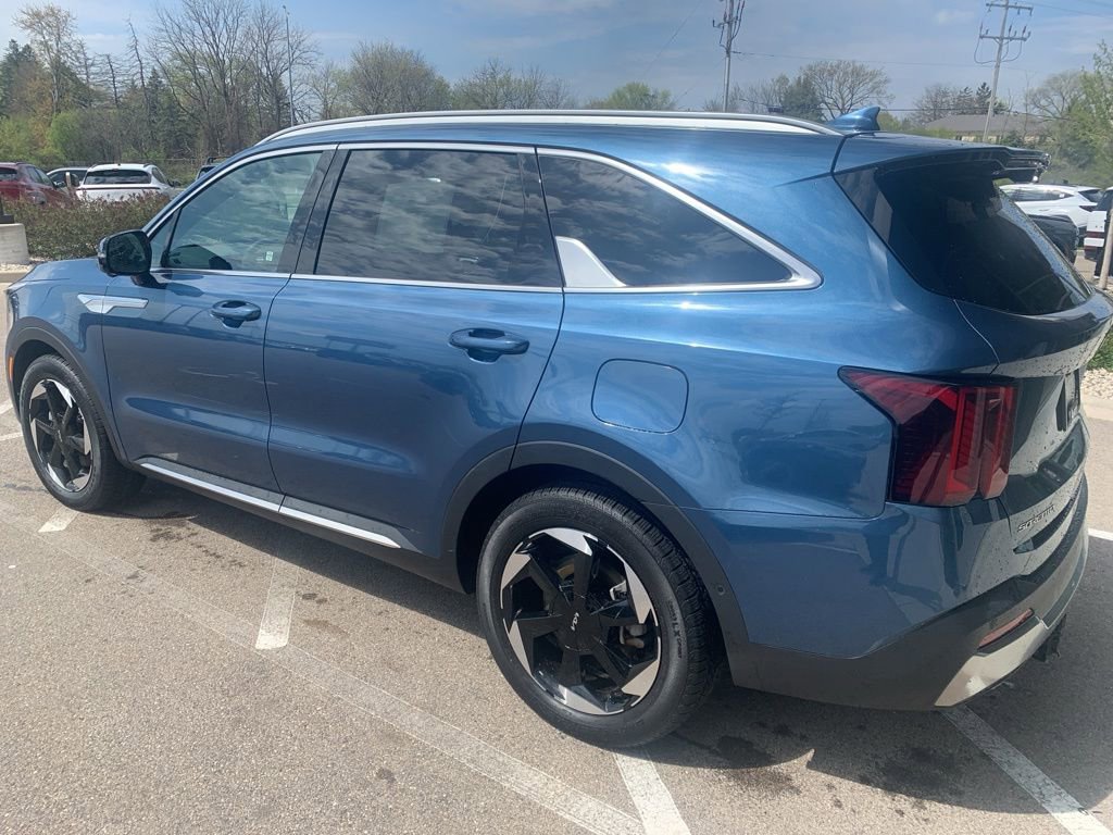 Used 2025 Kia Sorento SX Prestige AWD/4WD image 3