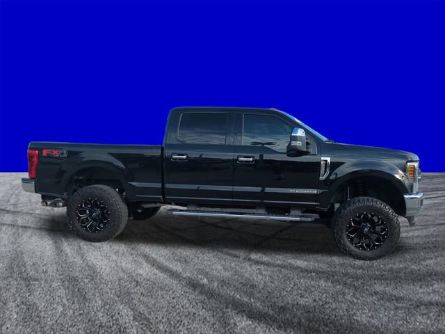 Used 2019 Ford F250 XLT w/ XLT Premium Package AWD/4WD image 3