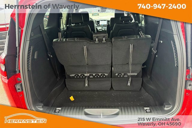 New 2026 Chrysler Pacifica Select image 24