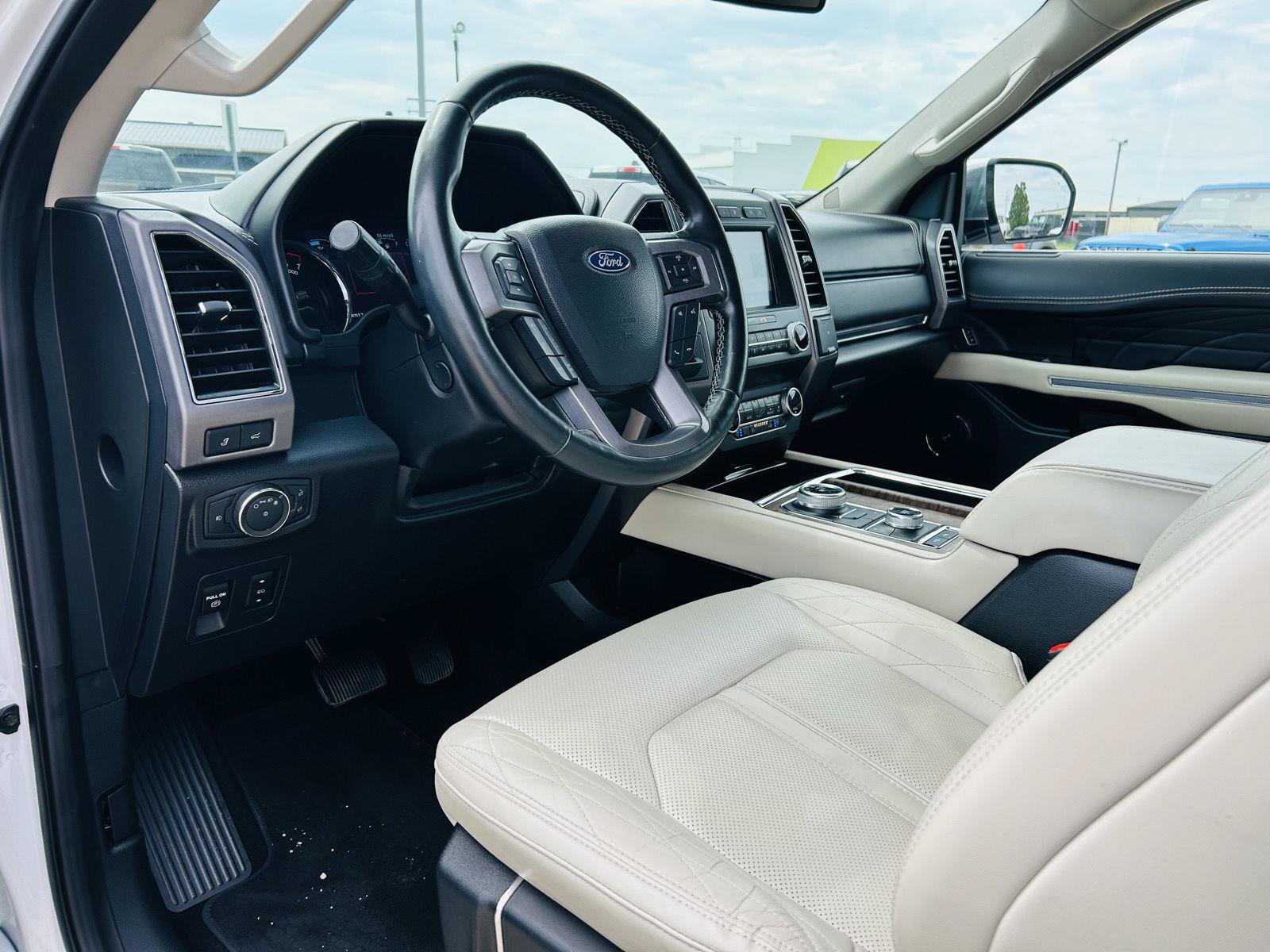 Used 2021 Ford Expedition Max Platinum AWD/4WD image 20