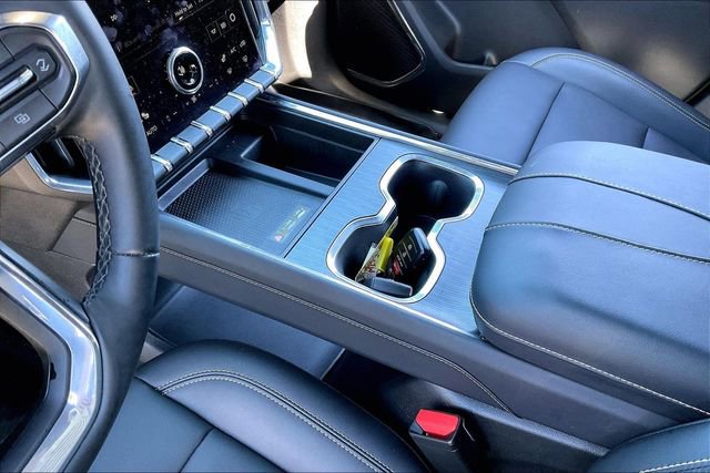 Used 2024 GMC Acadia Elevation w/ Luxury Package image 13