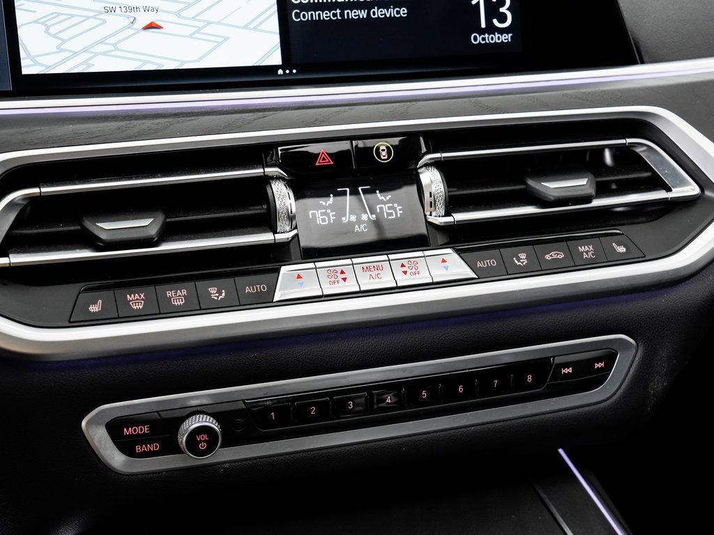 Used 2022 BMW X7 xDrive40i w/ Premium Package image 17