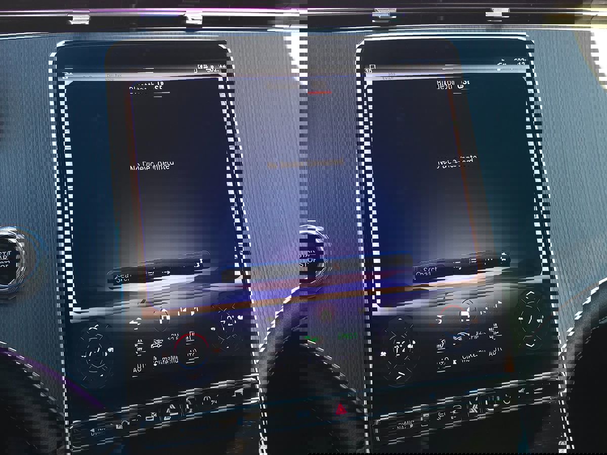 Used 2023 Mercedes-Benz EQE 500 4MATIC SUV image 63