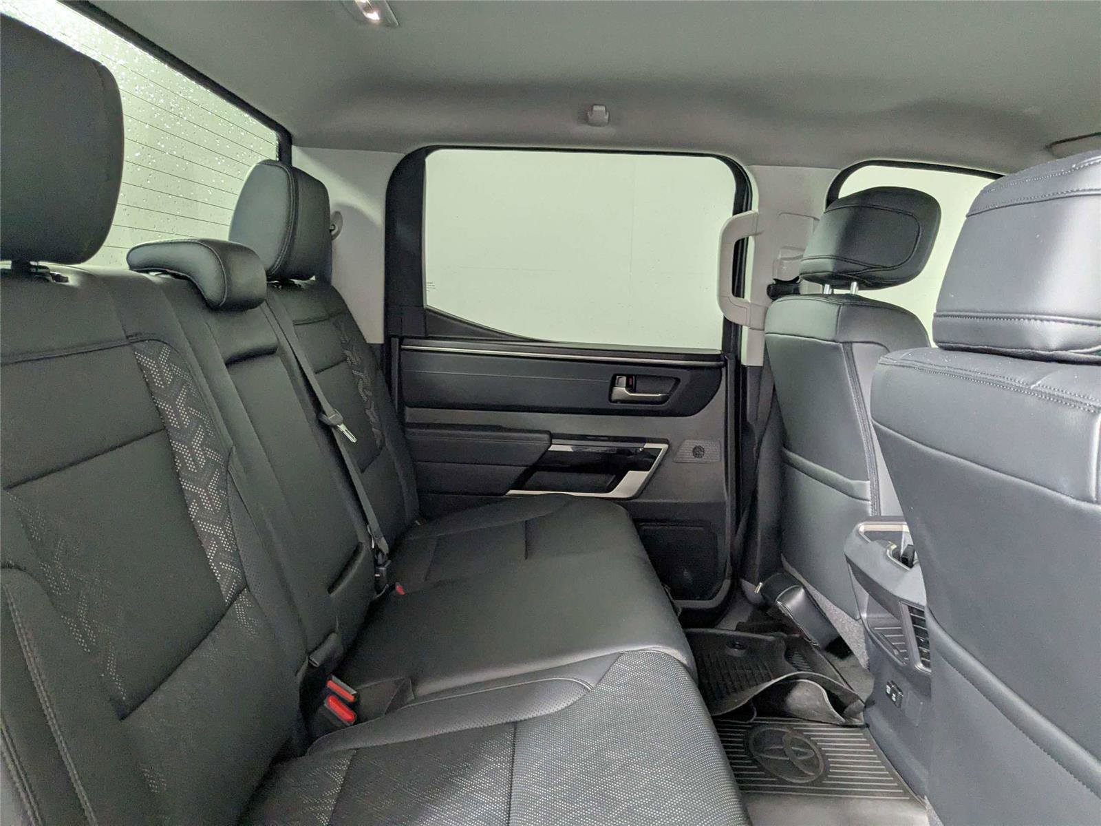 Used 2024 Toyota Tundra Limited AWD/4WD image 23