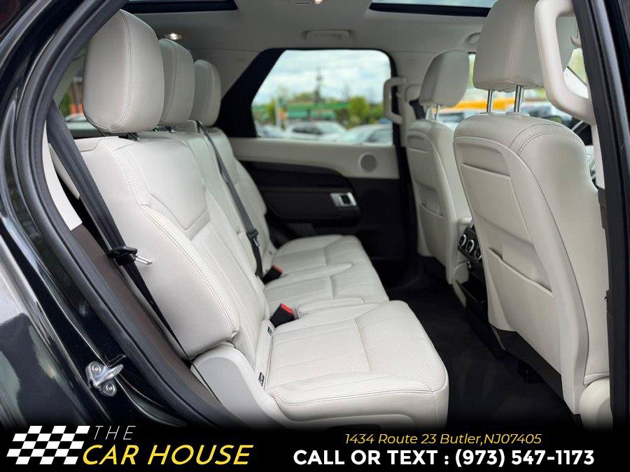 Used 2018 Land Rover Discovery HSE AWD/4WD image 26