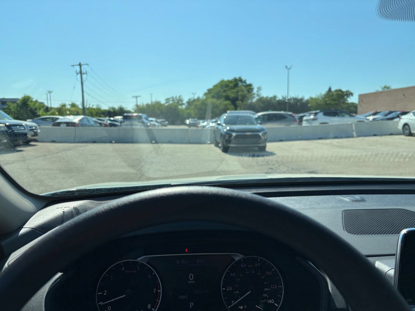 Used 2025 Nissan Altima 2.5 SV FWD image 27