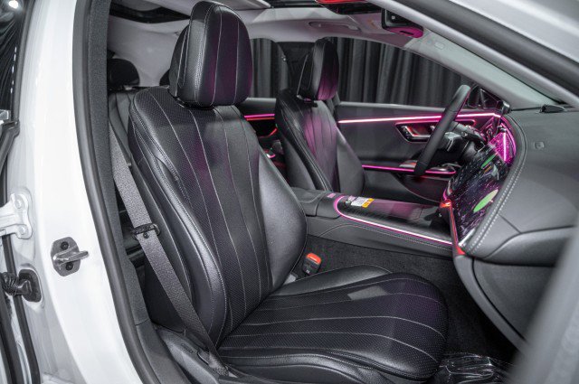 Certified 2025 Mercedes-Benz E 350 4MATIC Sedan image 15