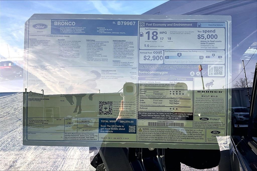 New 2025 Ford Bronco Outer Banks w/ Sasquatch Package image 13