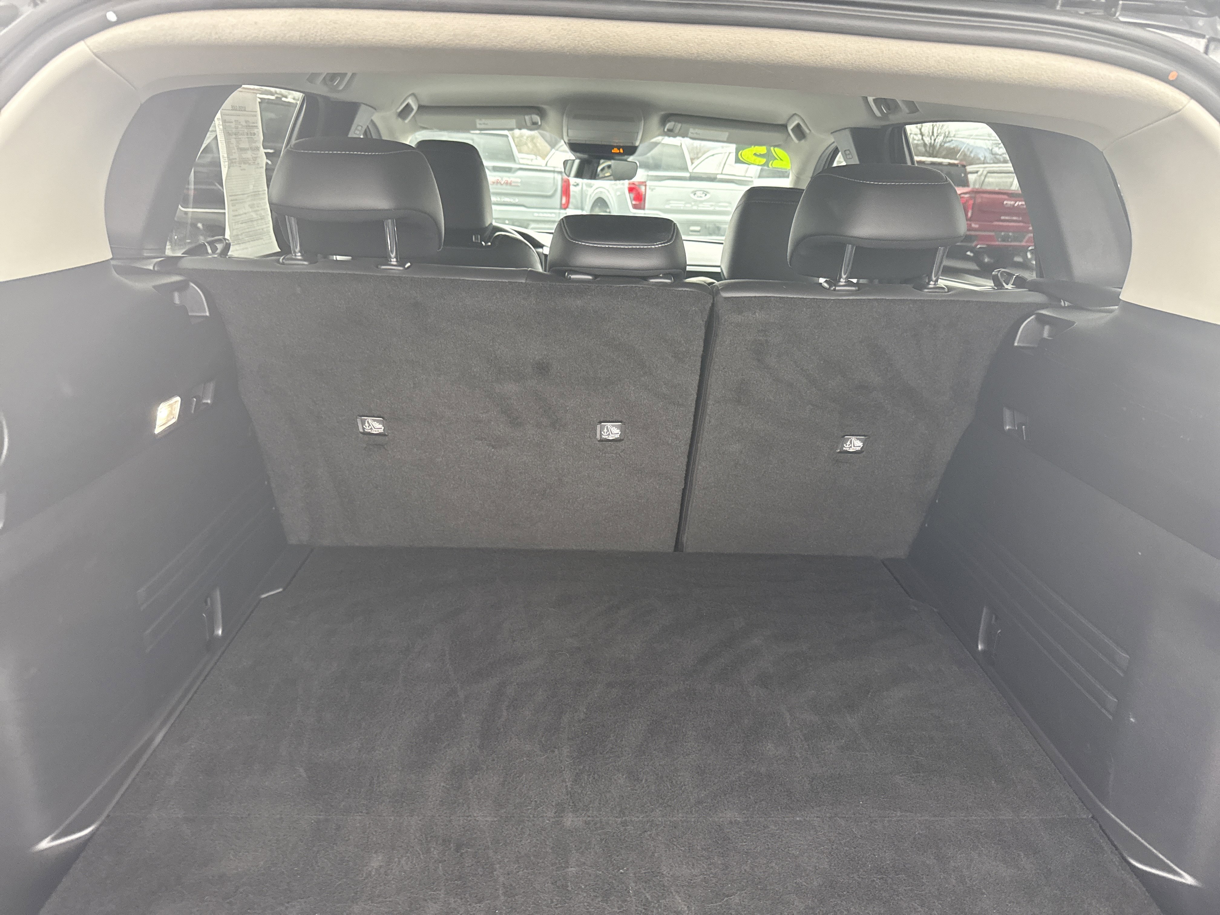 Used 2025 MAZDA CX-50 AWD 2.5 S w/ Preferred Package image 5