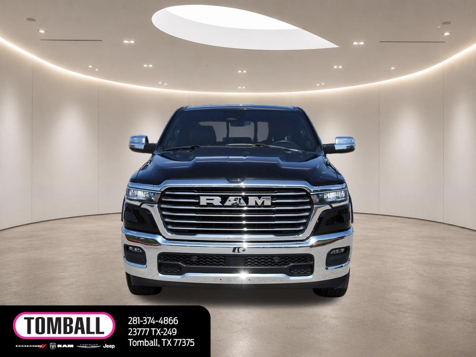 Used 2025 RAM 1500 Laramie AWD/4WD image 2
