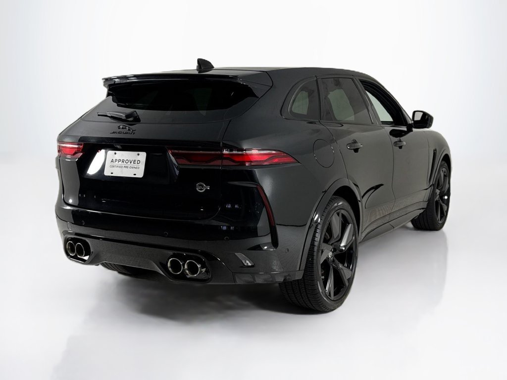 Certified 2024 Jaguar F-PACE SVR AWD/4WD image 5