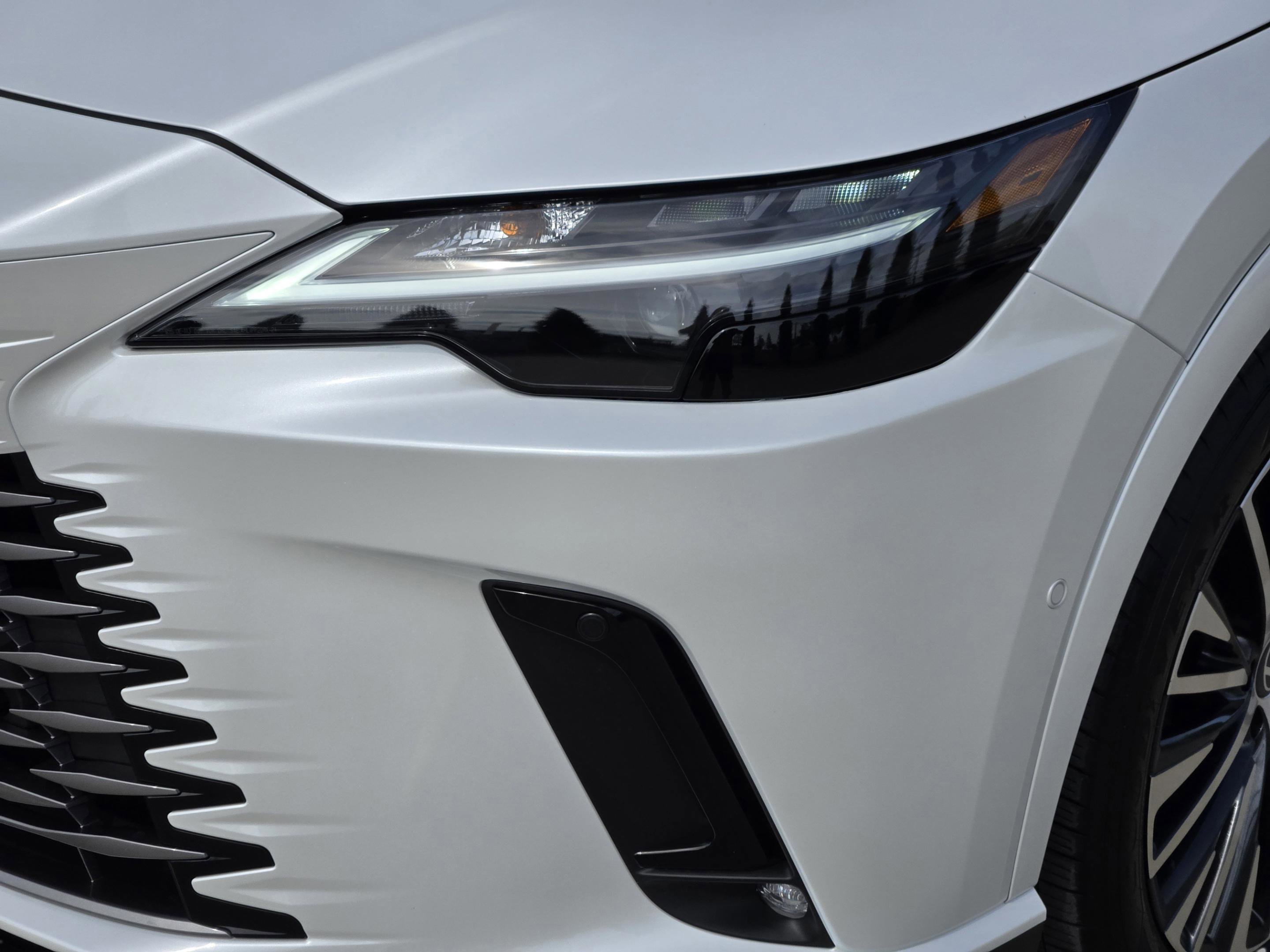 Used 2026 Lexus RX 350 w/ Convenience Package image 36