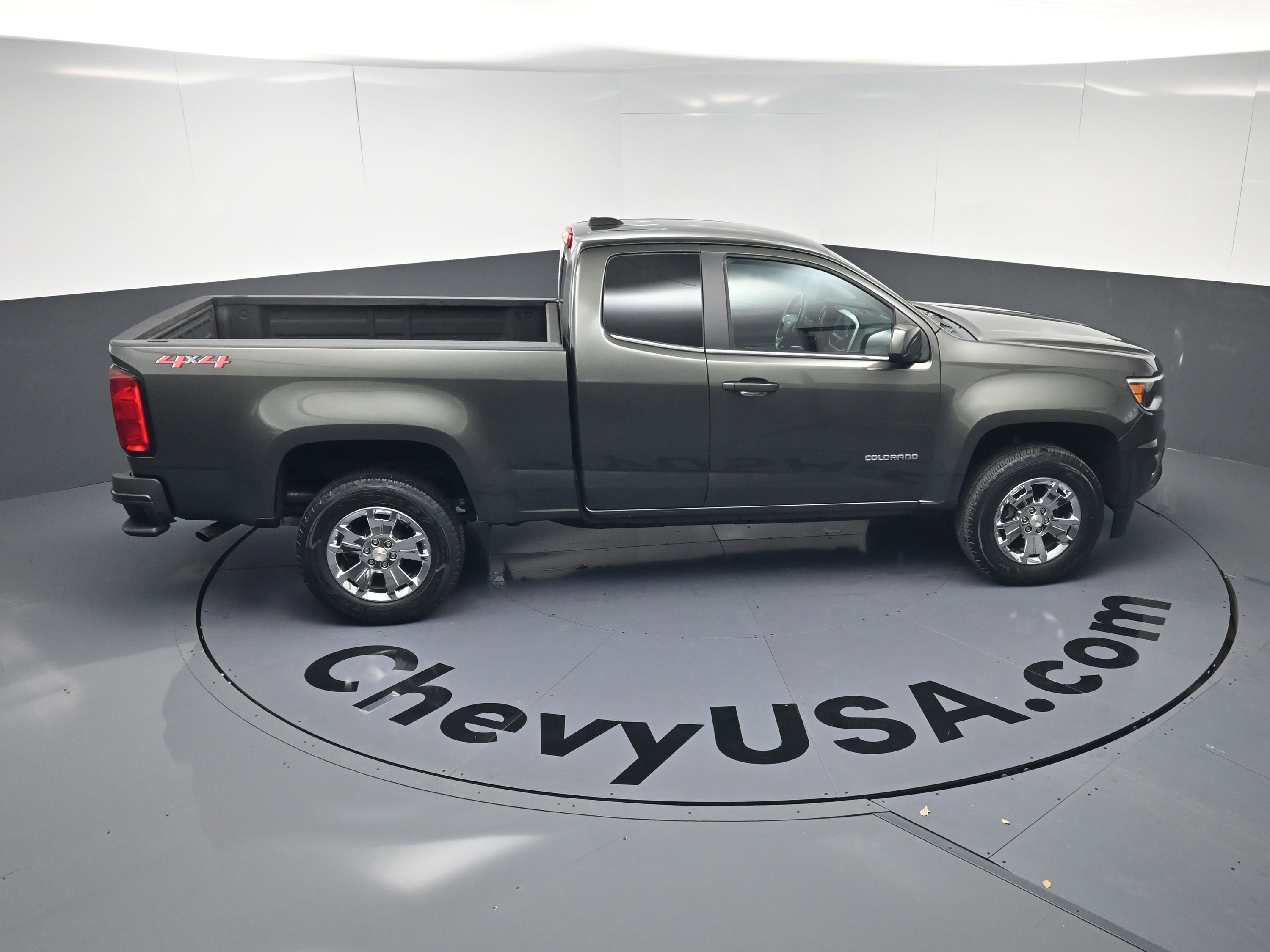 Used 2018 Chevrolet Colorado LT w/ LT Convenience Package image 32