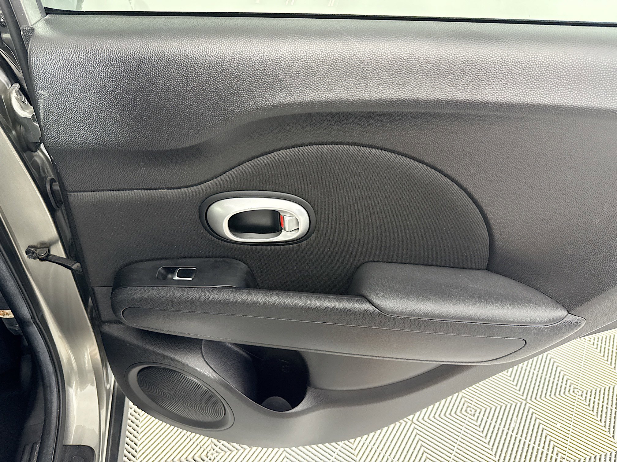 Used 2019 Kia Soul + image 26