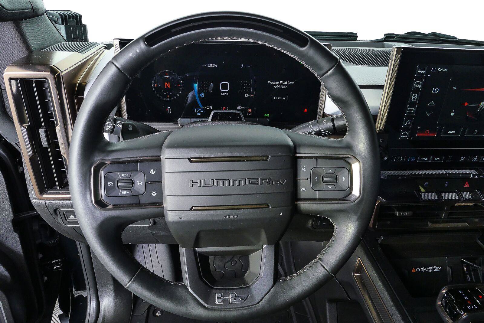 Used 2024 GMC Hummer EV 2X w/ LPO, Illumination Package AWD/4WD image 10