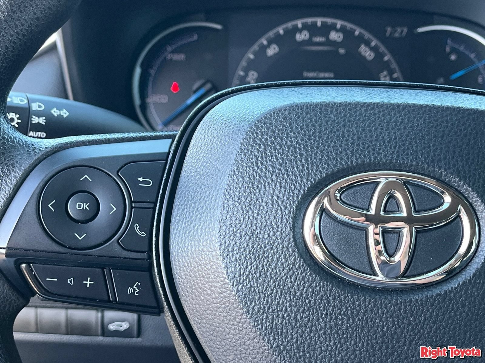 Certified 2023 Toyota RAV4 XLE w/ Convenience Package AWD/4WD image 23