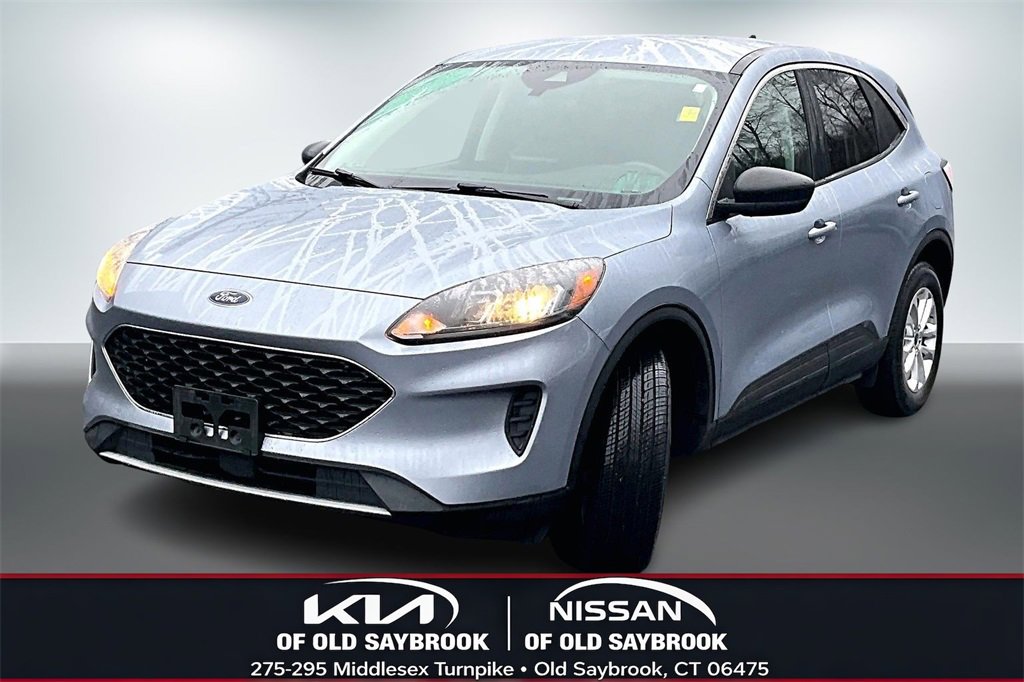 Used 2022 Ford Escape SE image 1