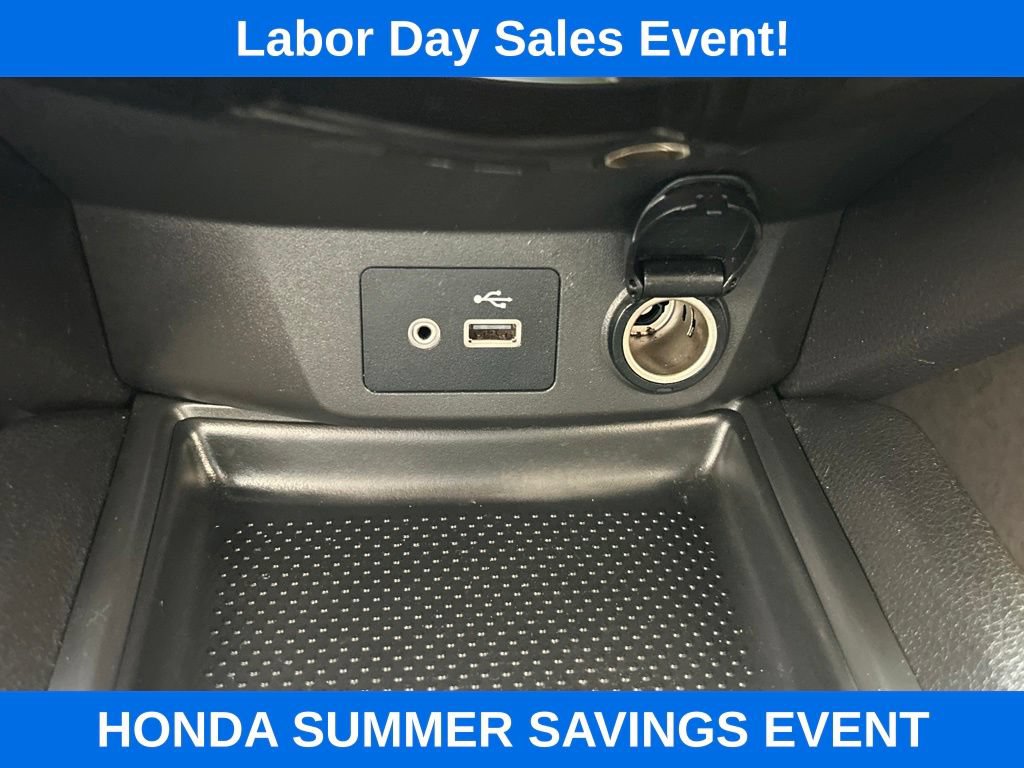Used 2020 Nissan Rogue S FWD image 28