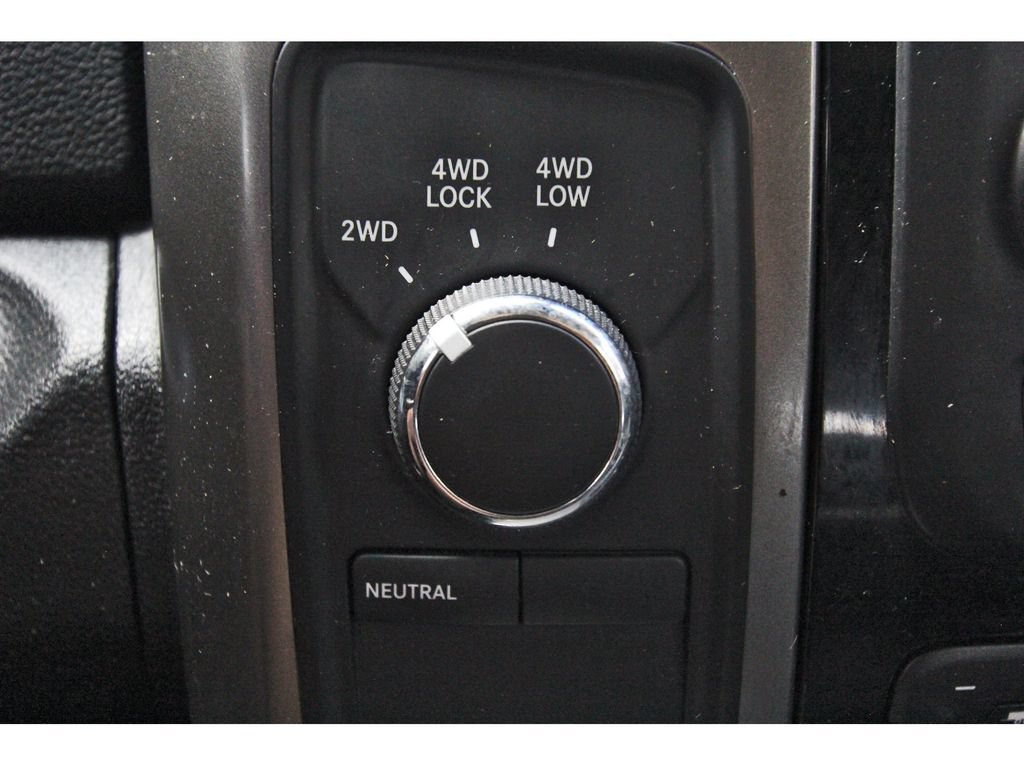 Used 2018 RAM 2500 Laramie w/ Sport Appearance Group AWD/4WD image 24
