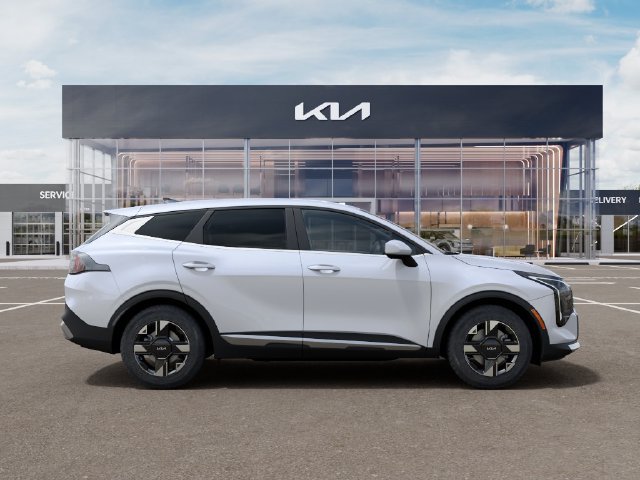 New 2026 Kia Sportage LX w/ LX Convenience Package FWD image 7