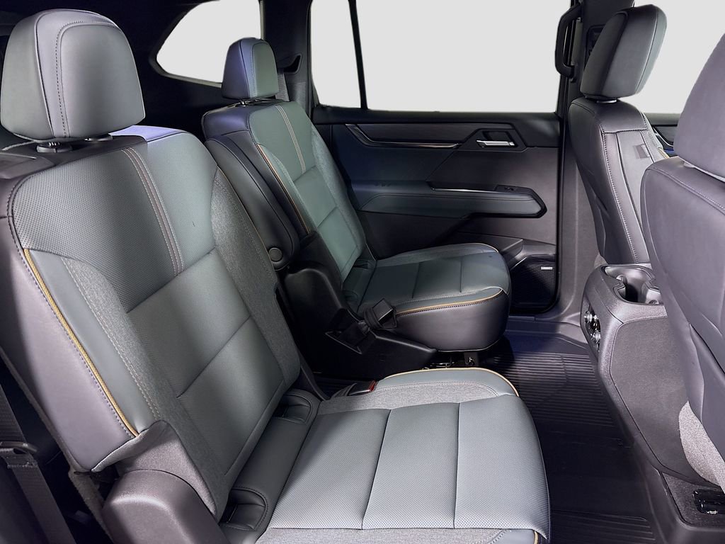 New 2026 GMC Acadia AT4 w/ Luxury Package image 30