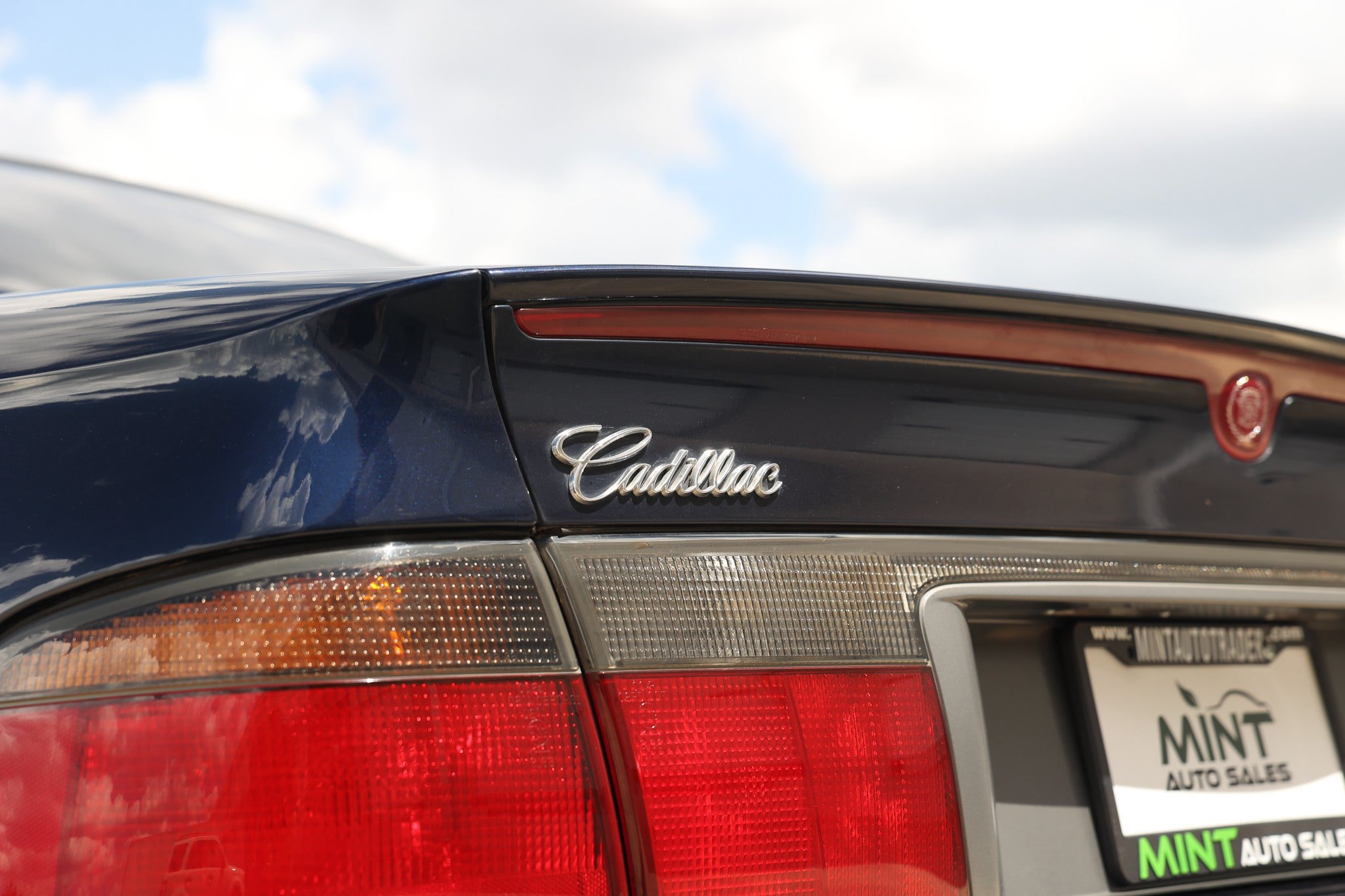 Used 1999 Cadillac Seville STS FWD image 45