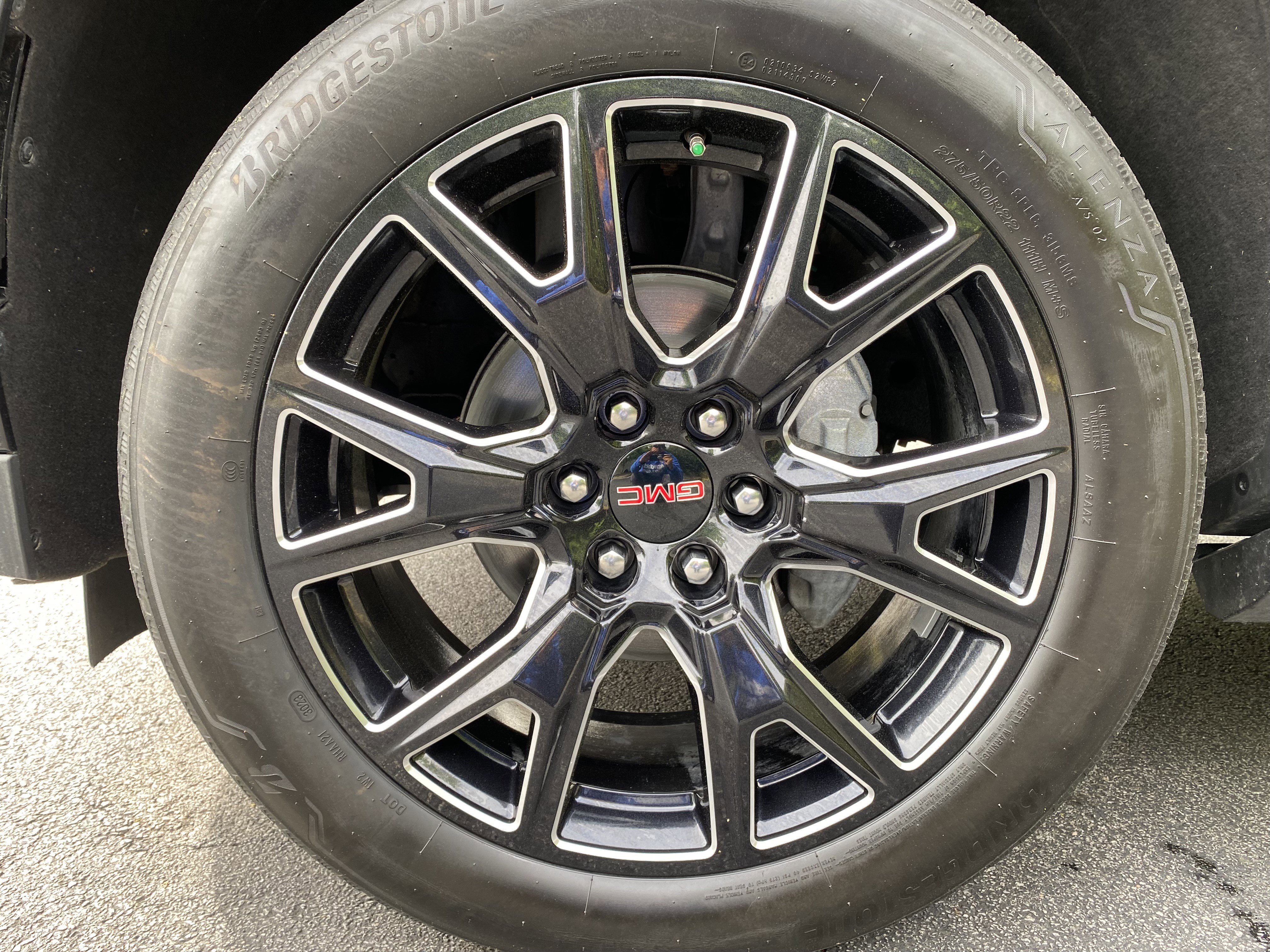 Used 2023 GMC Yukon Denali w/ Denali Reserve Package image 47