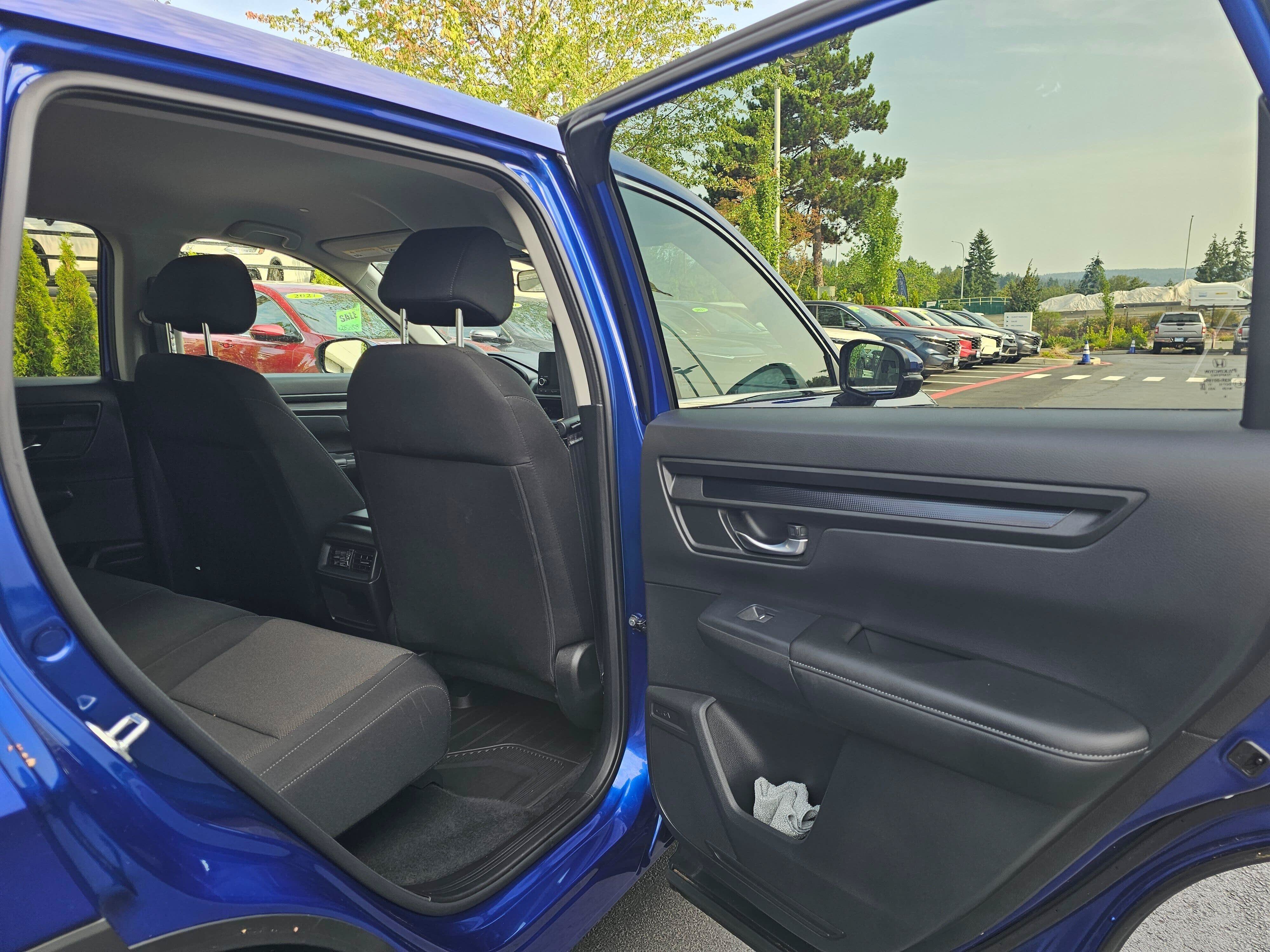 Certified 2025 Honda CR-V LX image 15
