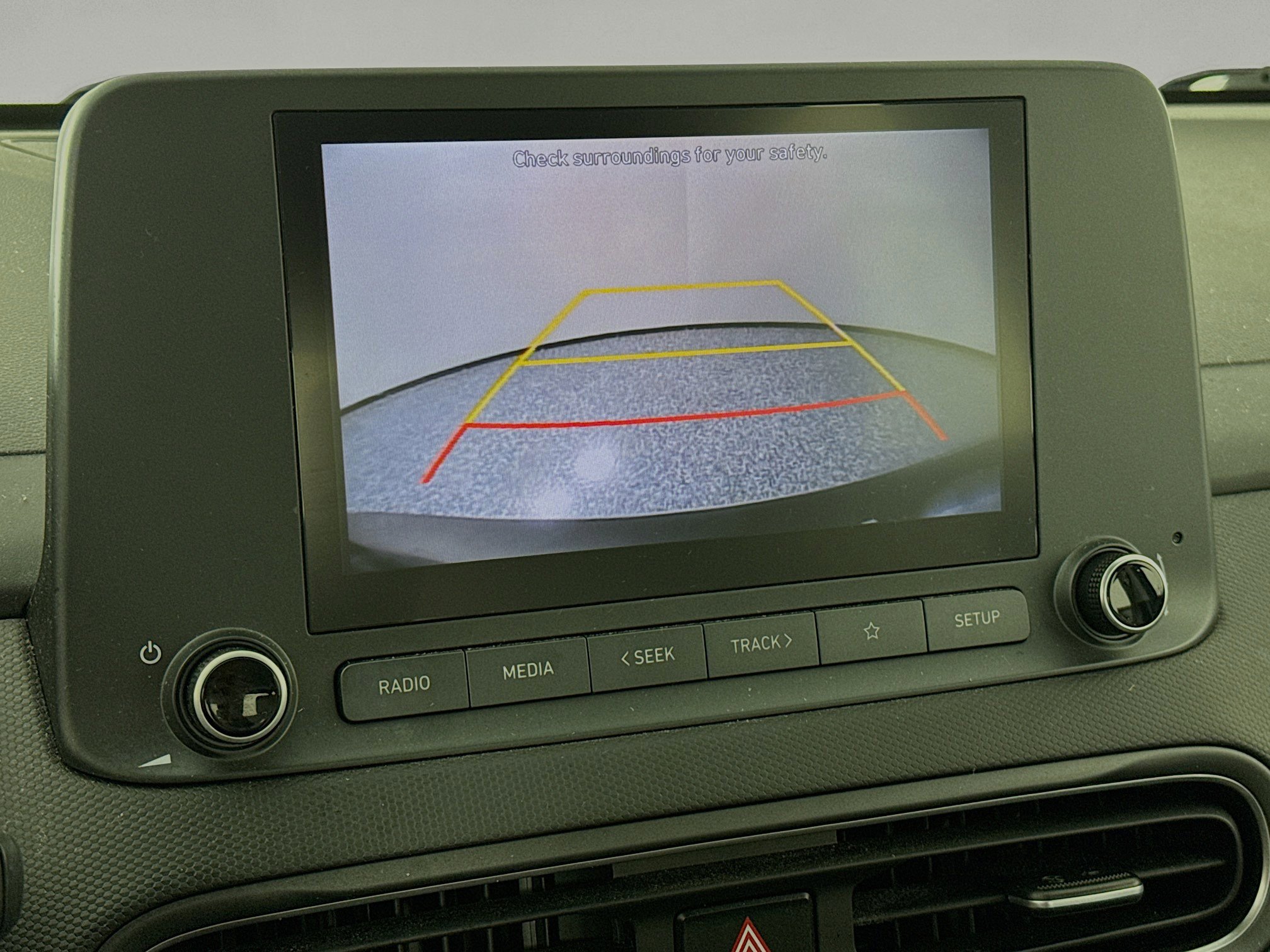 Used 2022 Hyundai Kona SE image 13