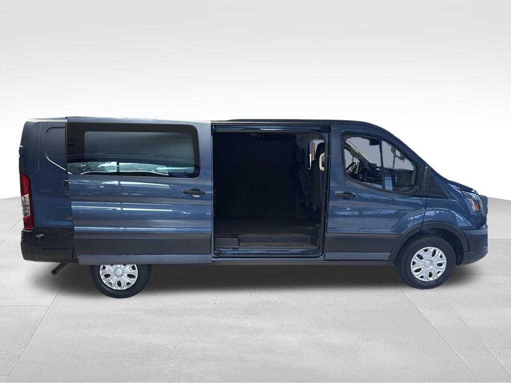 New 2026 Ford Transit 250 Low Roof w/ Load Area Protection Package RWD video 3