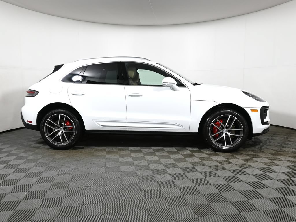 Used 2026 Porsche Macan S AWD/4WD image 8