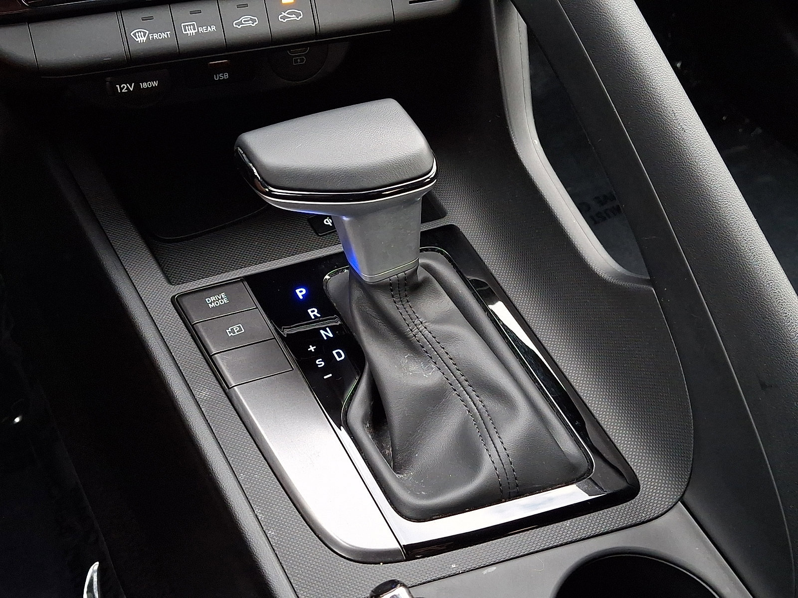 Certified 2025 Hyundai Elantra Sport FWD image 14