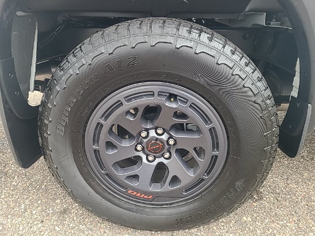 Used 2026 Nissan Frontier PRO-4X w/ Tow Package AWD/4WD image 32