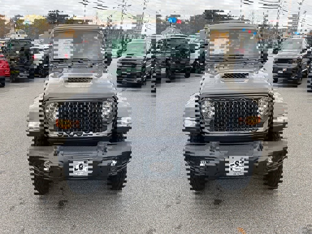 New 2026 Jeep Gladiator Sport image 2