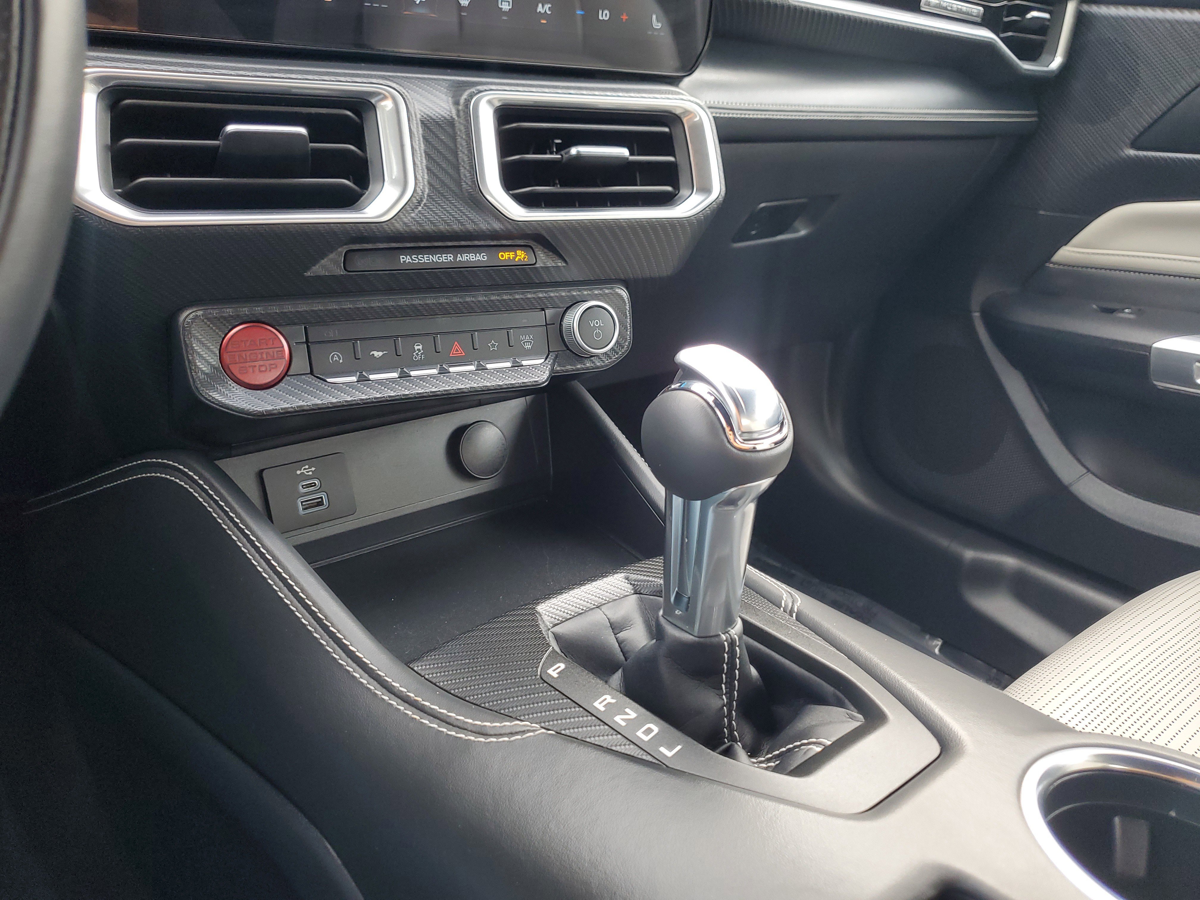 Certified 2025 Ford Mustang Premium image 21