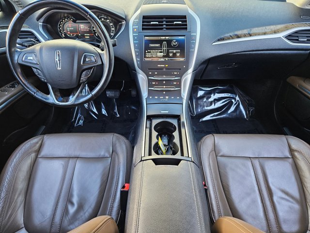 Used 2016 Lincoln MKZ w/ Technology Package image 15