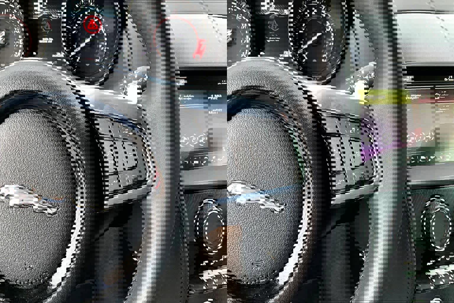 Used 2020 Jaguar F-TYPE R-Dynamic image 22