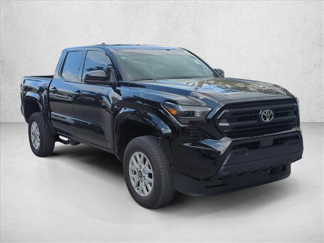 Used 2025 Toyota Tacoma SR image 3