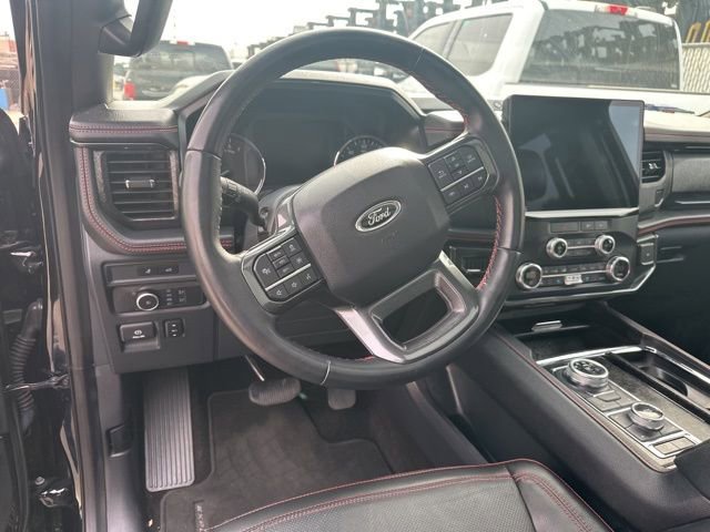 Used 2022 Ford Expedition Limited image 15